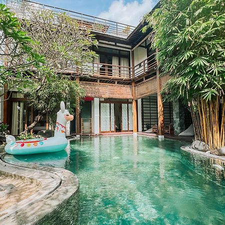 Villa Nara Seminyak Esterno foto