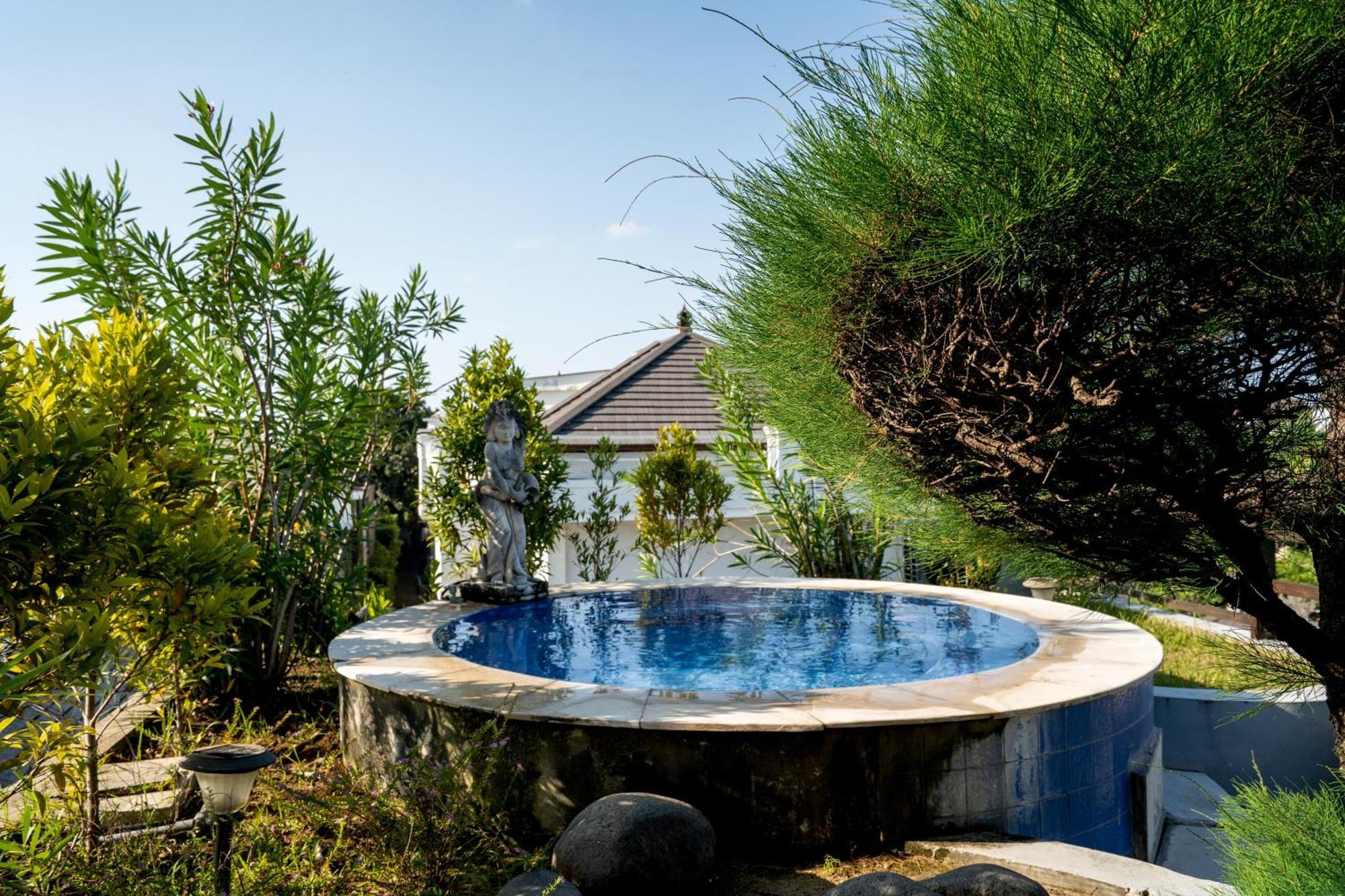 Villa Nara Seminyak Esterno foto